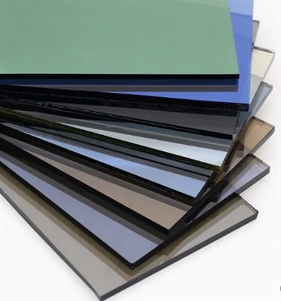Fenèt vè laminated